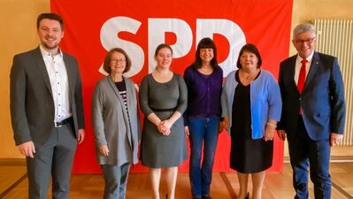 v.l.n.r. Kevin Leiser MdB, E. Gebhardt, Eva Neubert, Caroline Vermeulen, Ingrid Kircher-Wieland, Hans-Jürgen Saknus